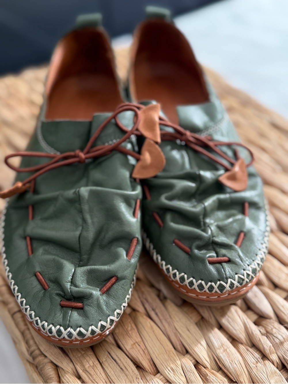 Spring Step Berna Olive Green Leather Ruched Loafers Moccasins EU 39 US 8.5